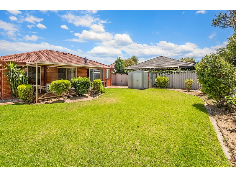 6 Orkney Mews, Waikiki WA 6169