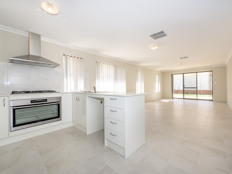50 Molonglo Crescent, Baldivis WA 6171