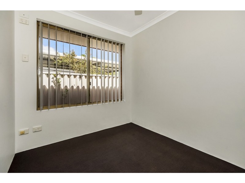 105 Coronata Drive, Warnbro WA 6169