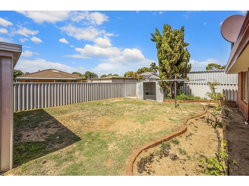 105 Coronata Drive, Warnbro WA 6169