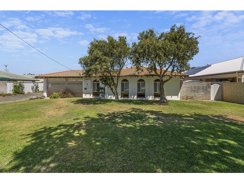 1/17 Seaforth Road, Shoalwater WA 6169