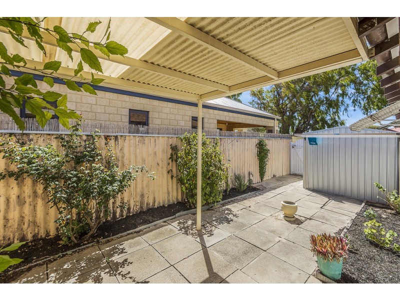 1/17 Seaforth Road, Shoalwater WA 6169