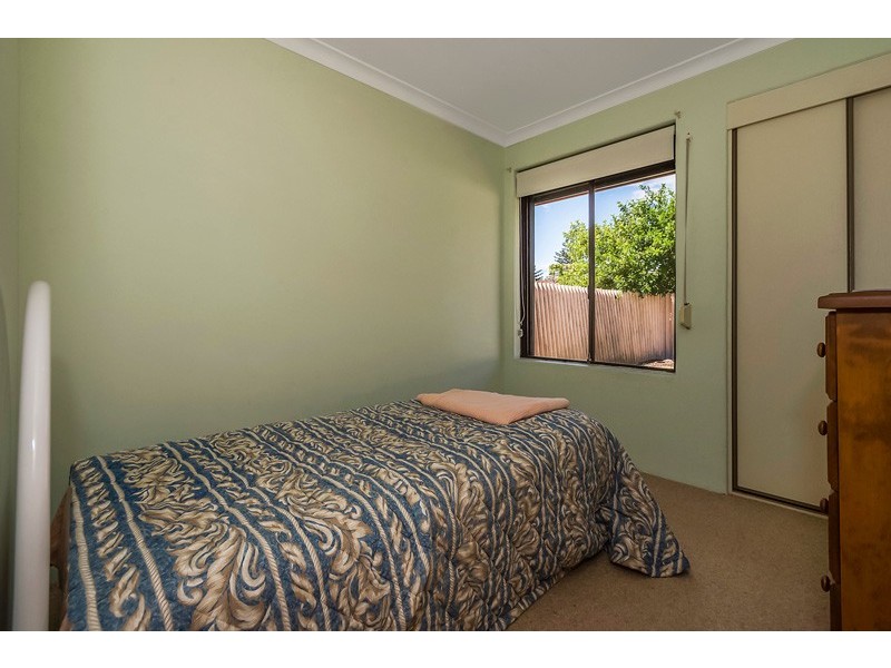 109 Seabrooke Avenue, Rockingham WA 6168