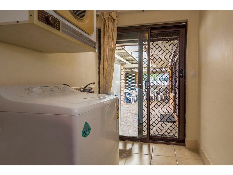 109 Seabrooke Avenue, Rockingham WA 6168