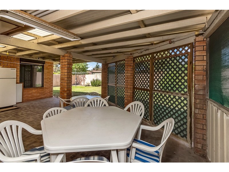 109 Seabrooke Avenue, Rockingham WA 6168