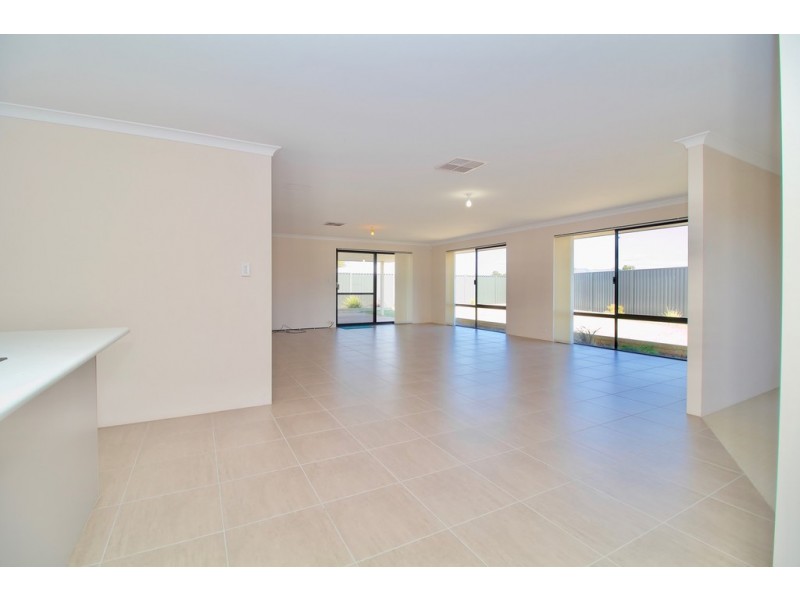 2 Mikado Street, Baldivis WA 6171