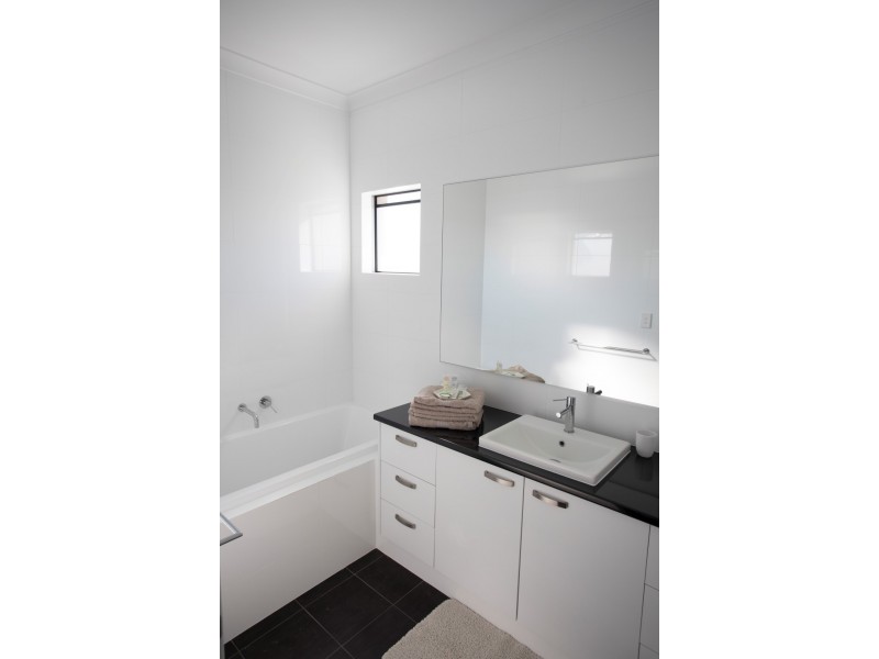 14/19 Malibu Road, Safety Bay WA 6169