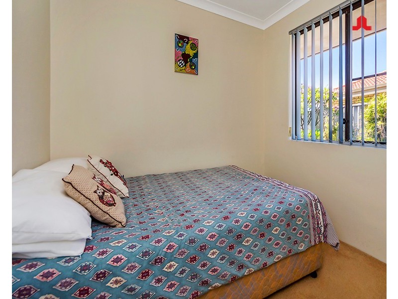 15 Pandora Way, Waikiki WA 6169