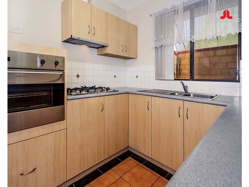 Apartment 12 / 50 Woodlake Retreat, Kingsley WA 6026