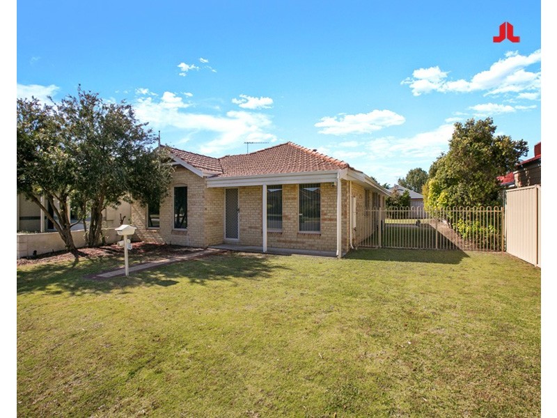 102 Fisher Street, Rockingham WA 6168