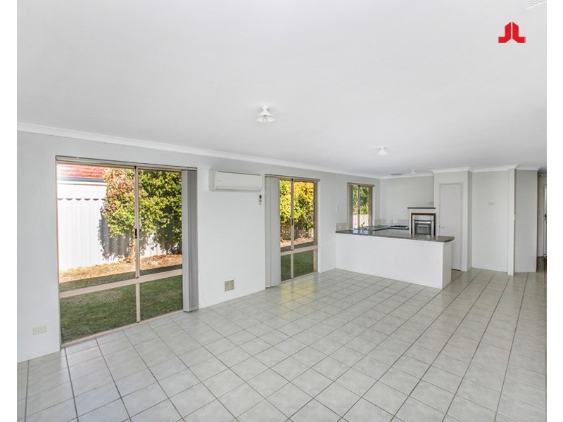 102 Fisher Street, Rockingham WA 6168
