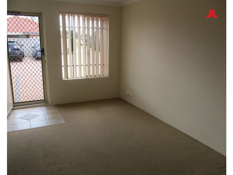 6/4 Bristol Street, Warnbro WA 6169