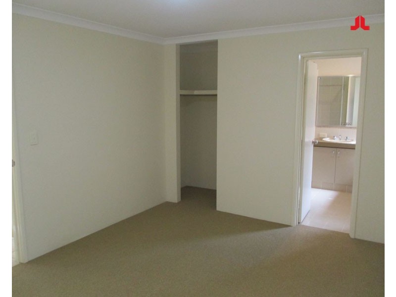 6/4 Bristol Street, Warnbro WA 6169