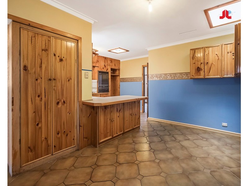 29 Edgewater Road, Safety Bay WA 6169