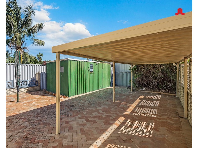 29 Edgewater Road, Safety Bay WA 6169