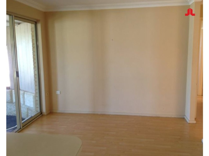 4 Gidgi Way, Waikiki WA 6169