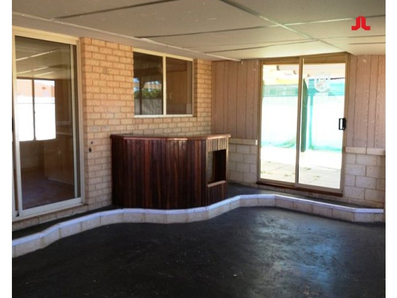 4 Gidgi Way, Waikiki WA 6169