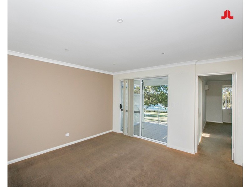 42 Waterfront Parkway, Shoalwater WA 6169