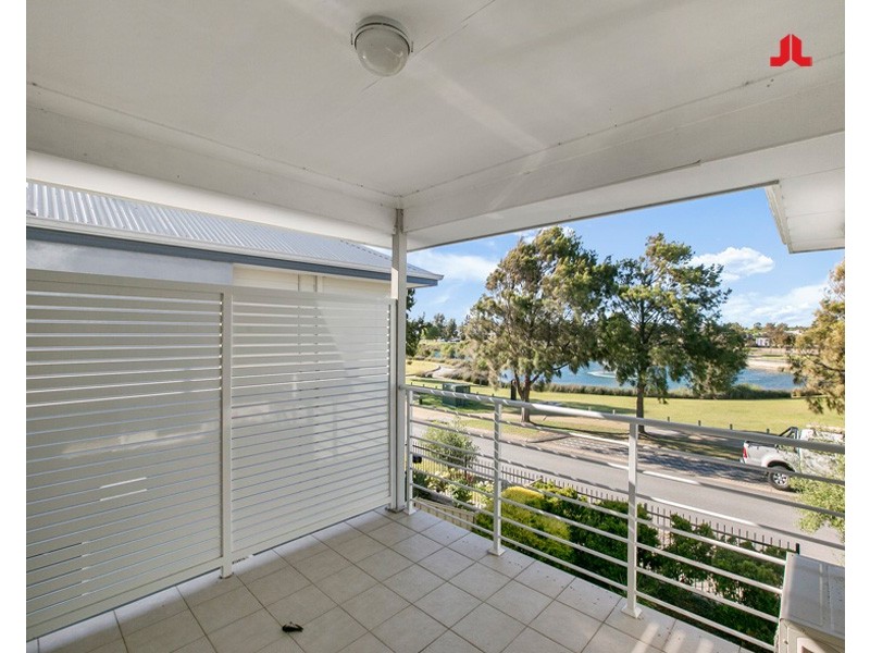 42 Waterfront Parkway, Shoalwater WA 6169