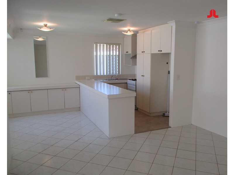 10 Orania Mews, Warnbro WA 6169