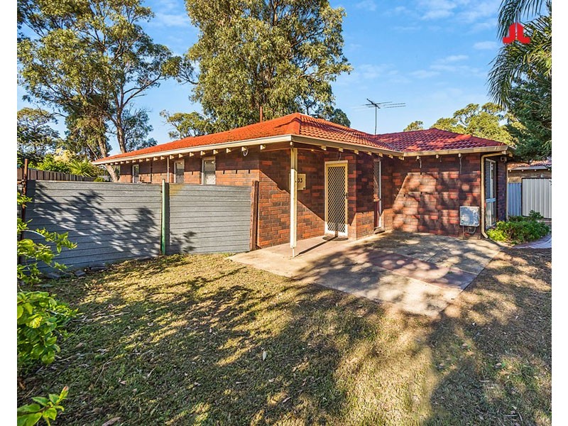 133 Milina Street, Hillman WA 6168