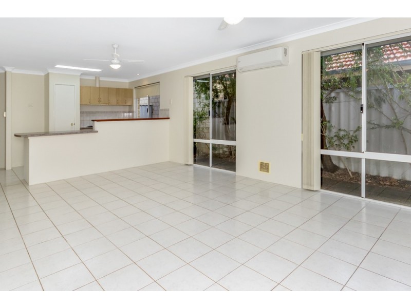 5 Villena Circle, Port Kennedy WA 6172