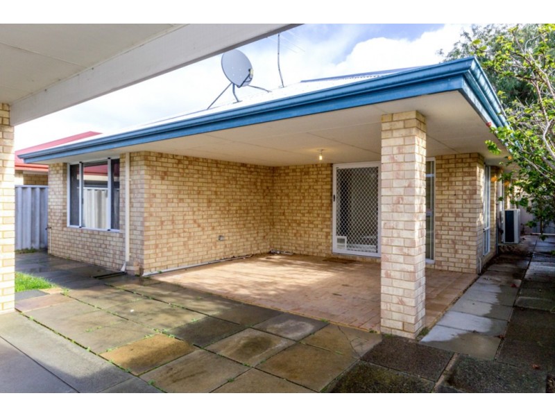 5 Villena Circle, Port Kennedy WA 6172