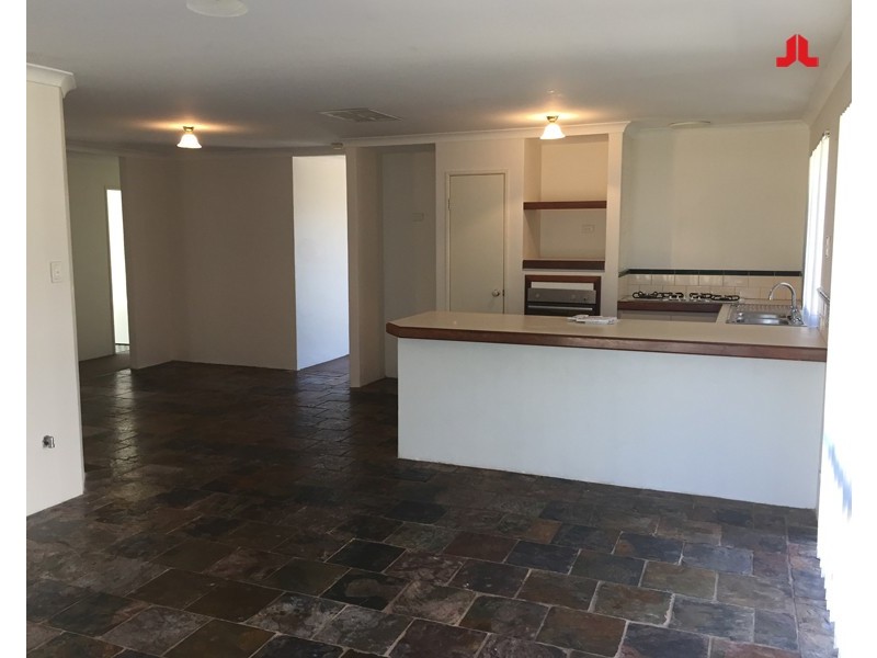 25 Basslet Place, Warnbro WA 6169