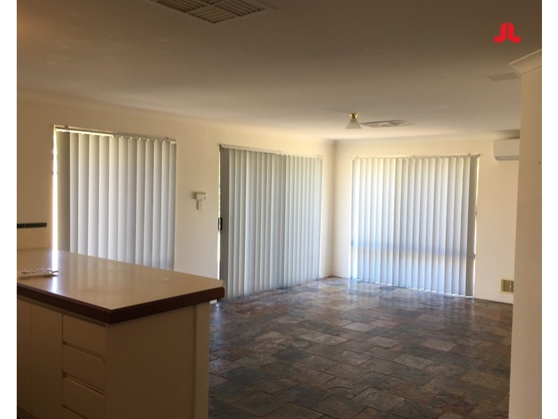 25 Basslet Place, Warnbro WA 6169