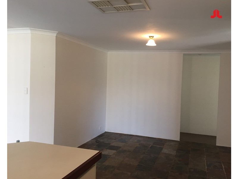 25 Basslet Place, Warnbro WA 6169