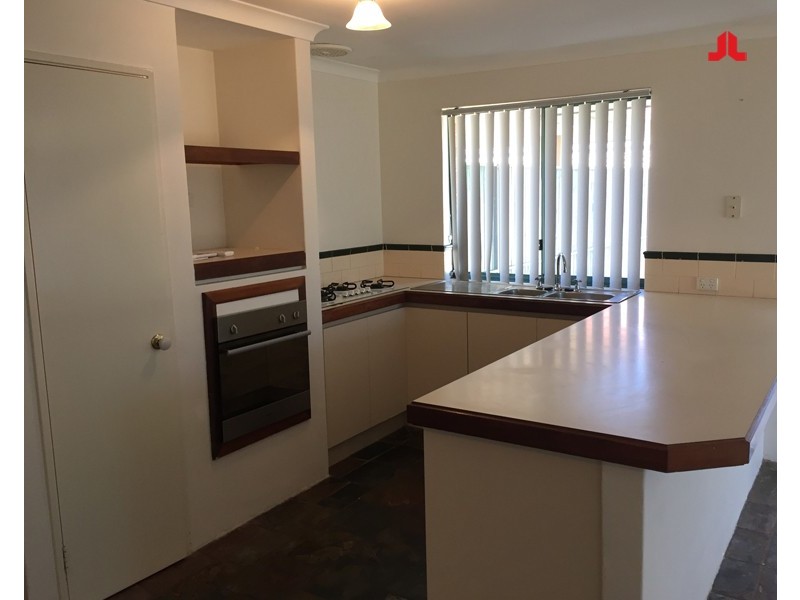 25 Basslet Place, Warnbro WA 6169