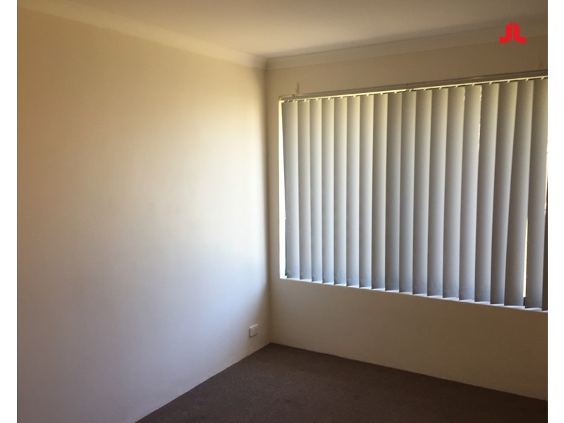 25 Basslet Place, Warnbro WA 6169