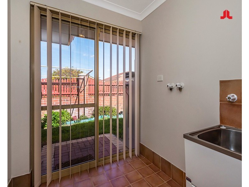 1/50 Gnangara Drive, Waikiki WA 6169