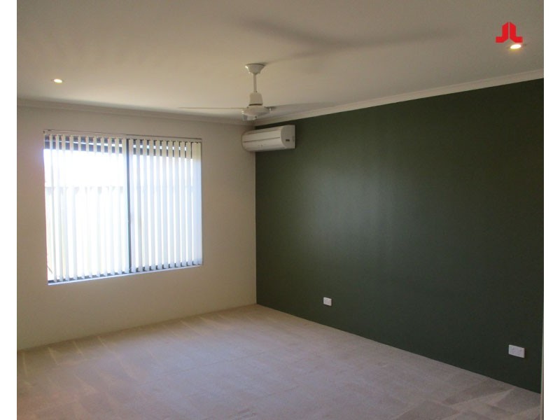 6 Shalimar Brace, Shoalwater WA 6169