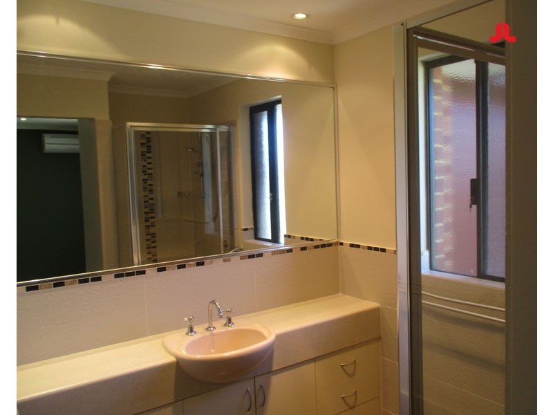 6 Shalimar Brace, Shoalwater WA 6169