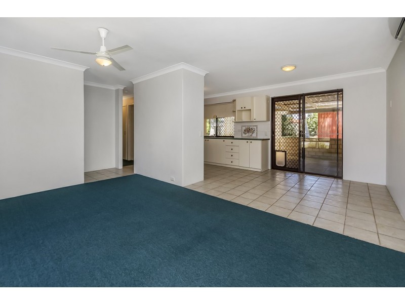 8 Shallow Close, Waikiki WA 6169
