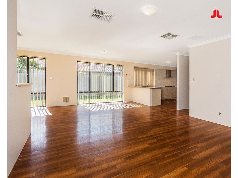 3 Waterhead Road, Waikiki WA 6169