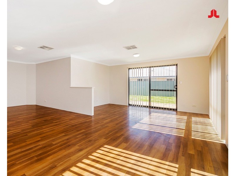 3 Waterhead Road, Waikiki WA 6169