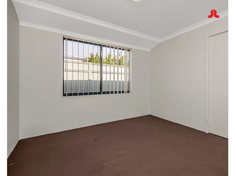 3 Waterhead Road, Waikiki WA 6169