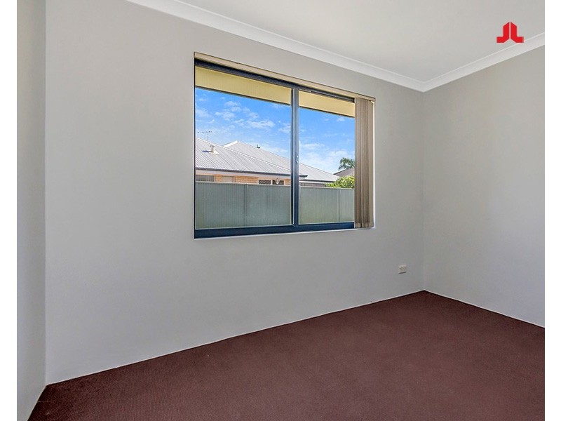 3 Waterhead Road, Waikiki WA 6169