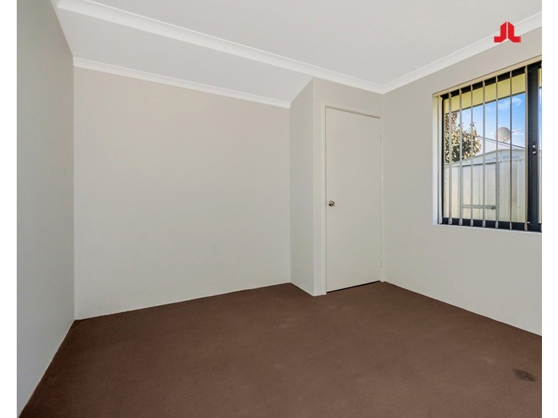 3 Waterhead Road, Waikiki WA 6169