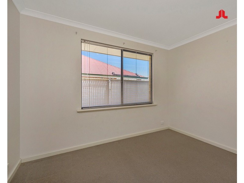 10 Sellafield Bend, Waikiki WA 6169