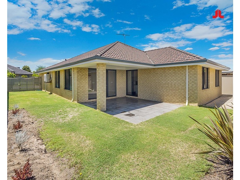 10 Sellafield Bend, Waikiki WA 6169