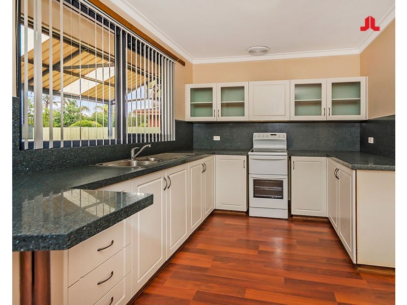 31 Millgrove Avenue, Cooloongup WA 6168