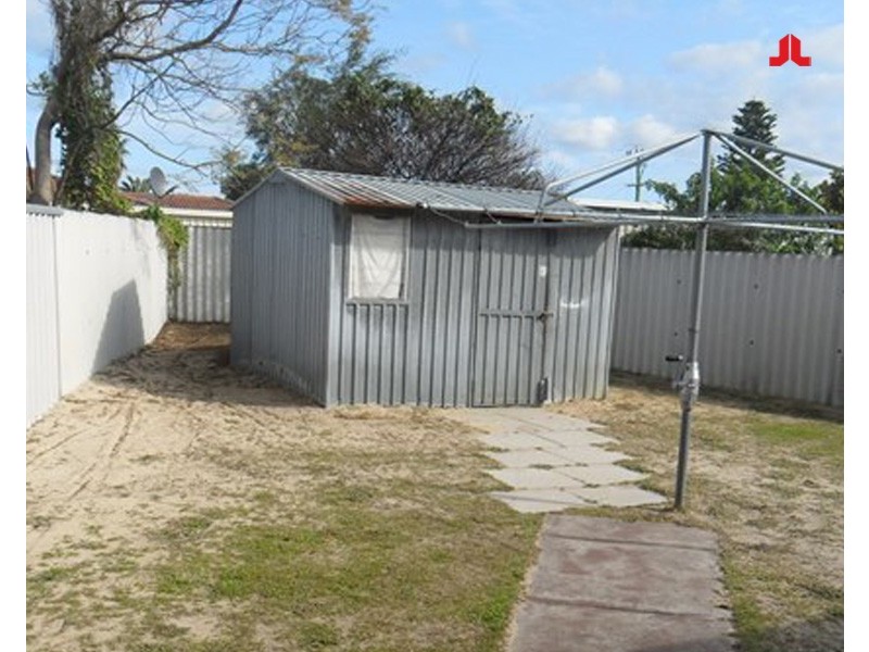 5 Kiwa Place, Cooloongup WA 6168