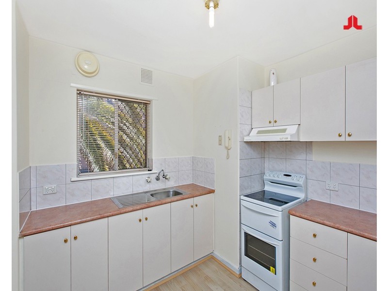 Unit 14/4 Canham Way, Orelia WA 6167