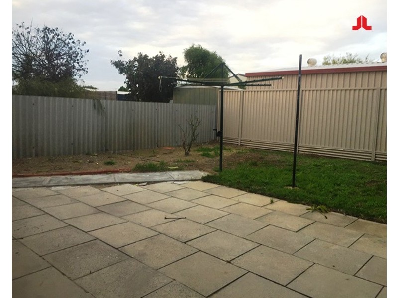 19B Tropicana Way, Safety Bay WA 6169