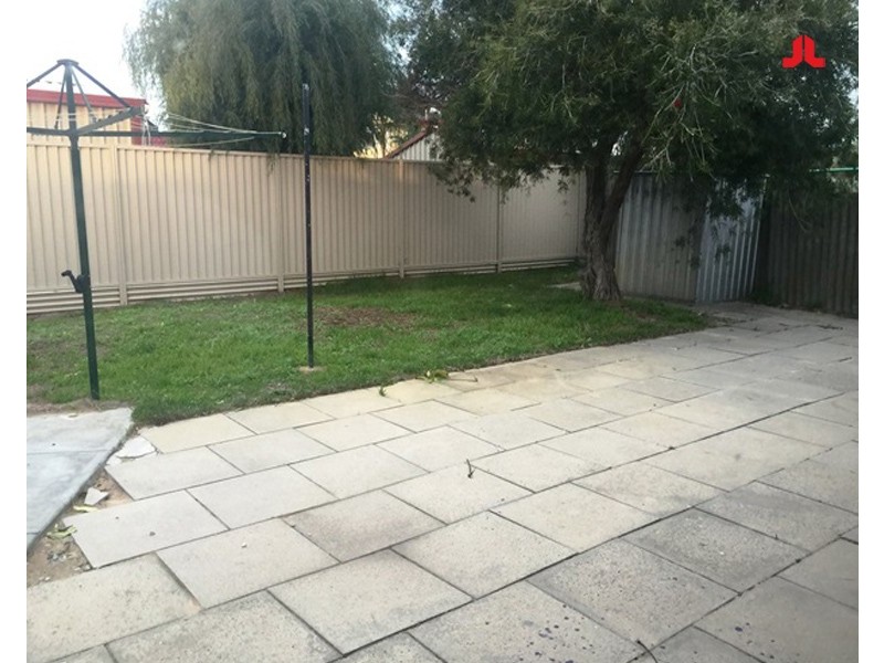 19B Tropicana Way, Safety Bay WA 6169