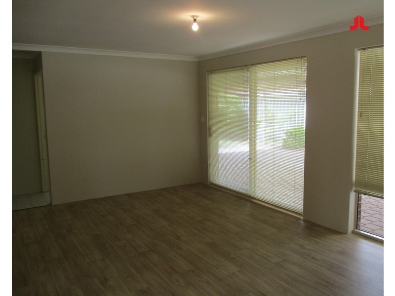 6 Redfin Close, Warnbro WA 6169