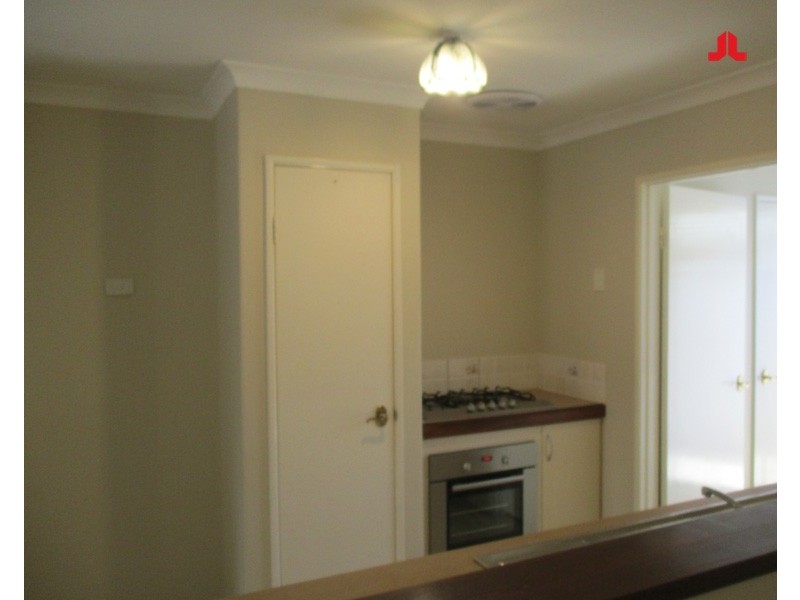 6 Redfin Close, Warnbro WA 6169